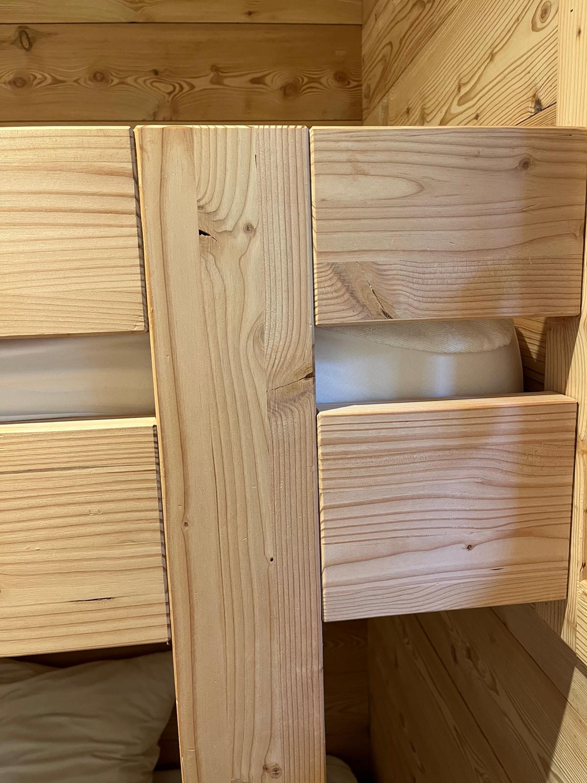 Assemblage bois de lit superposé à, menuiserie à Grenoble