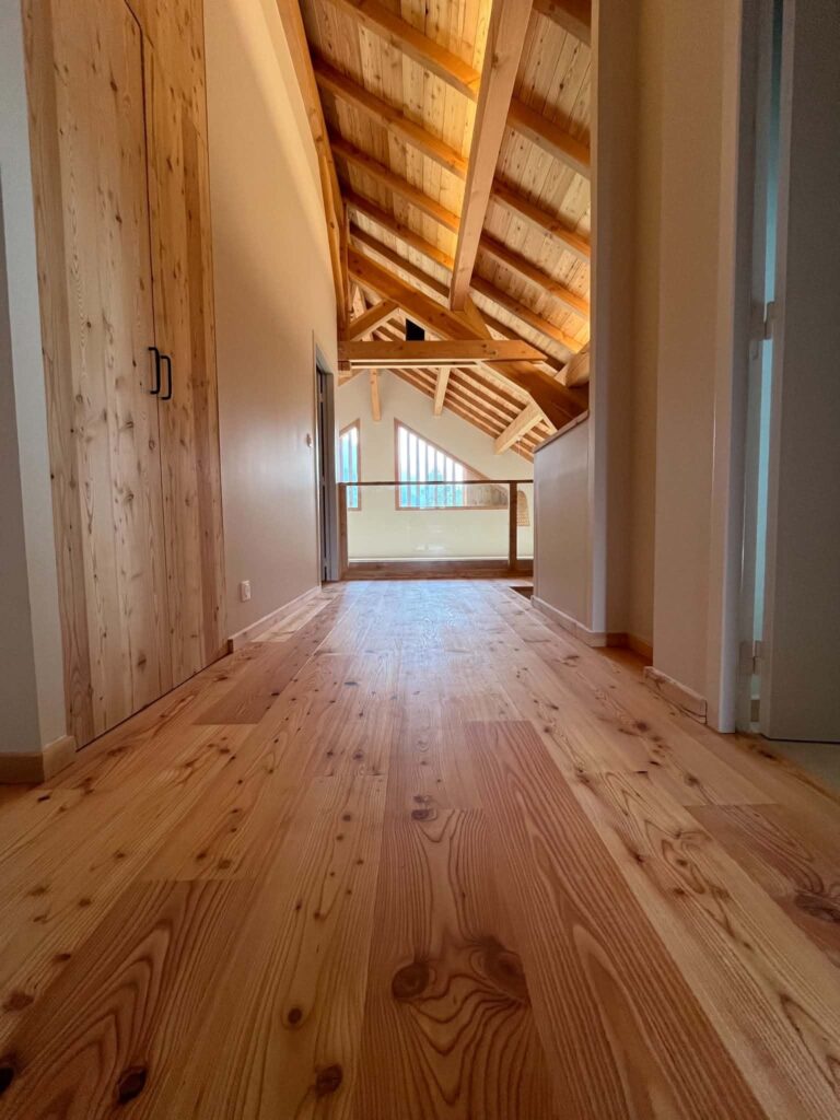 Parquet-contrecollé- collé-dalle-chauffante-Belledone-Gresivaudan